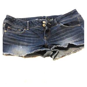 American Eagle size 10 shorts